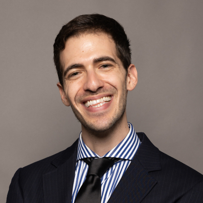 A headshot of Nicholas Schiff, Photo credit MJ O'Toole 2023